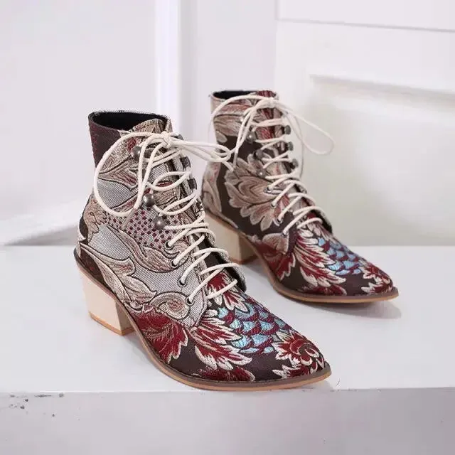 New Thick Heel Lace-up Women's Shoes Embroidered 35-43 Plus Size Fashion Retro Warm Short Boot Botas Femininas 2023